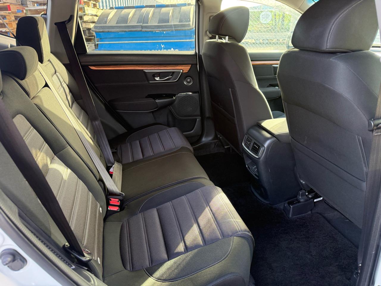 2018 Honda CR-V Hybrid EX with Reversing Camera, Cruise Control ! Carousel 3