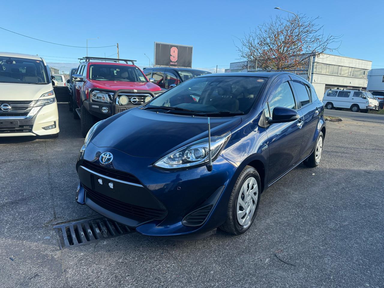 2019 Toyota Aqua Hybrid with Reversing Camera, Parking Sensors ! Carousel 9