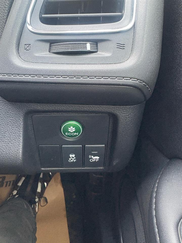2015 Honda Vezel HYBRID X Carousel 4