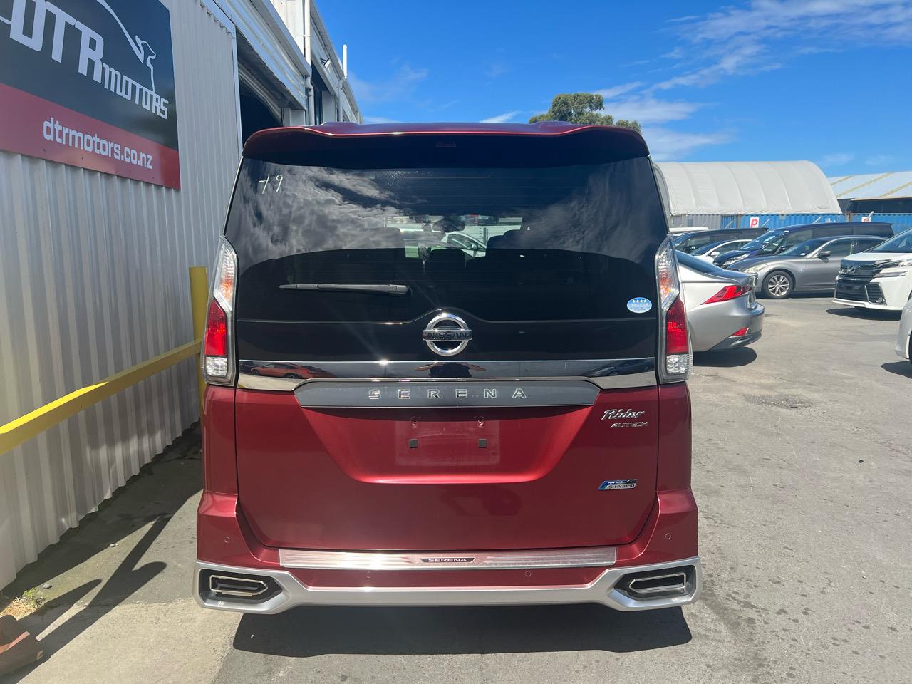 2017 Nissan Serena Hybrid 8 Seaters with Reversing Camera & Cruise Control ! Carousel 11
