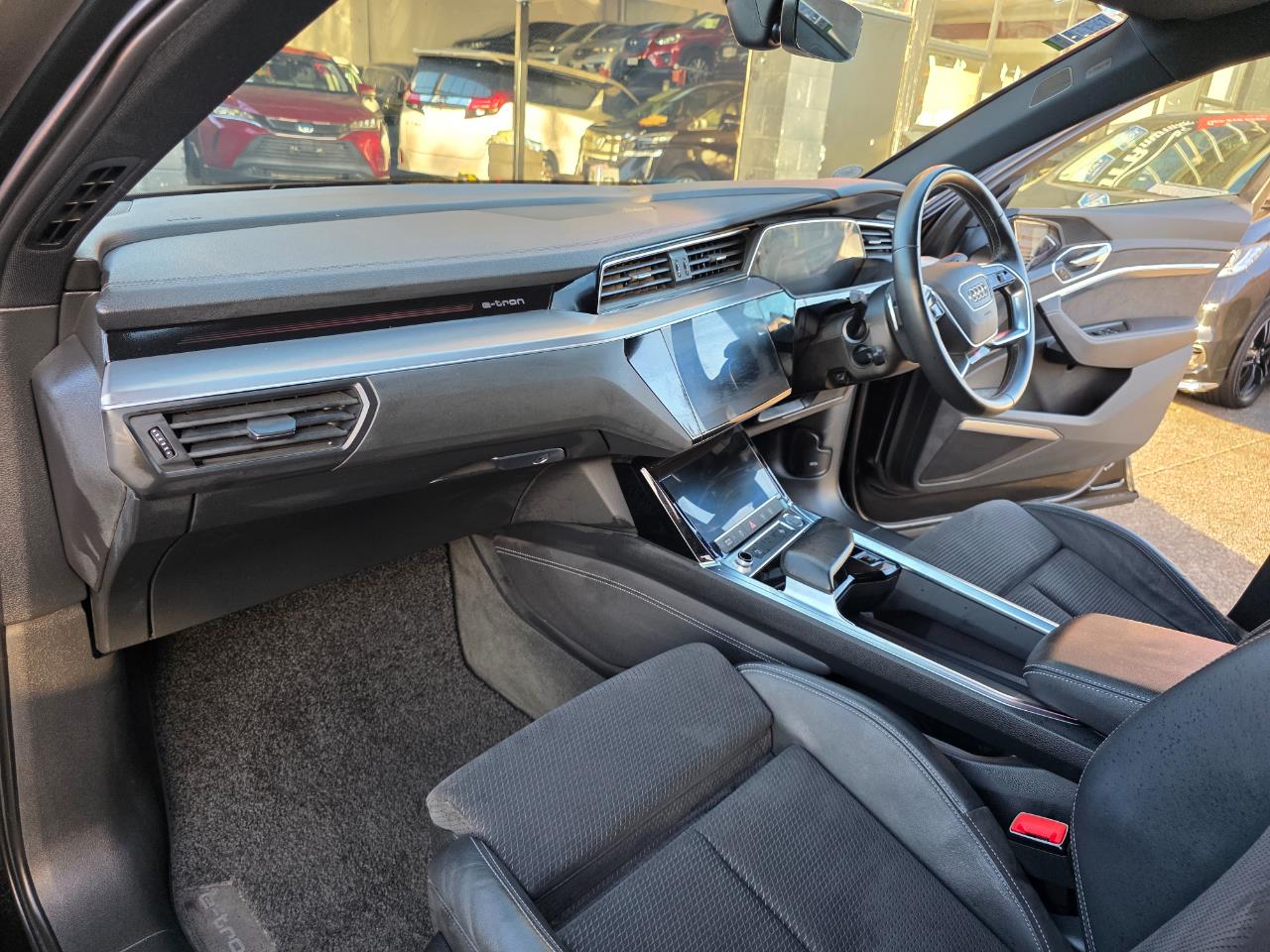 2021 Audi e-tron 55 QUATTRO S LINE 4WD Carousel 17