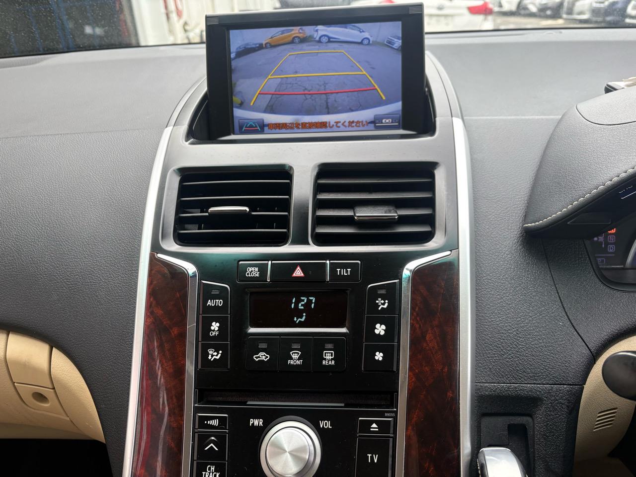 2013 Toyota Sai G Carousel 4