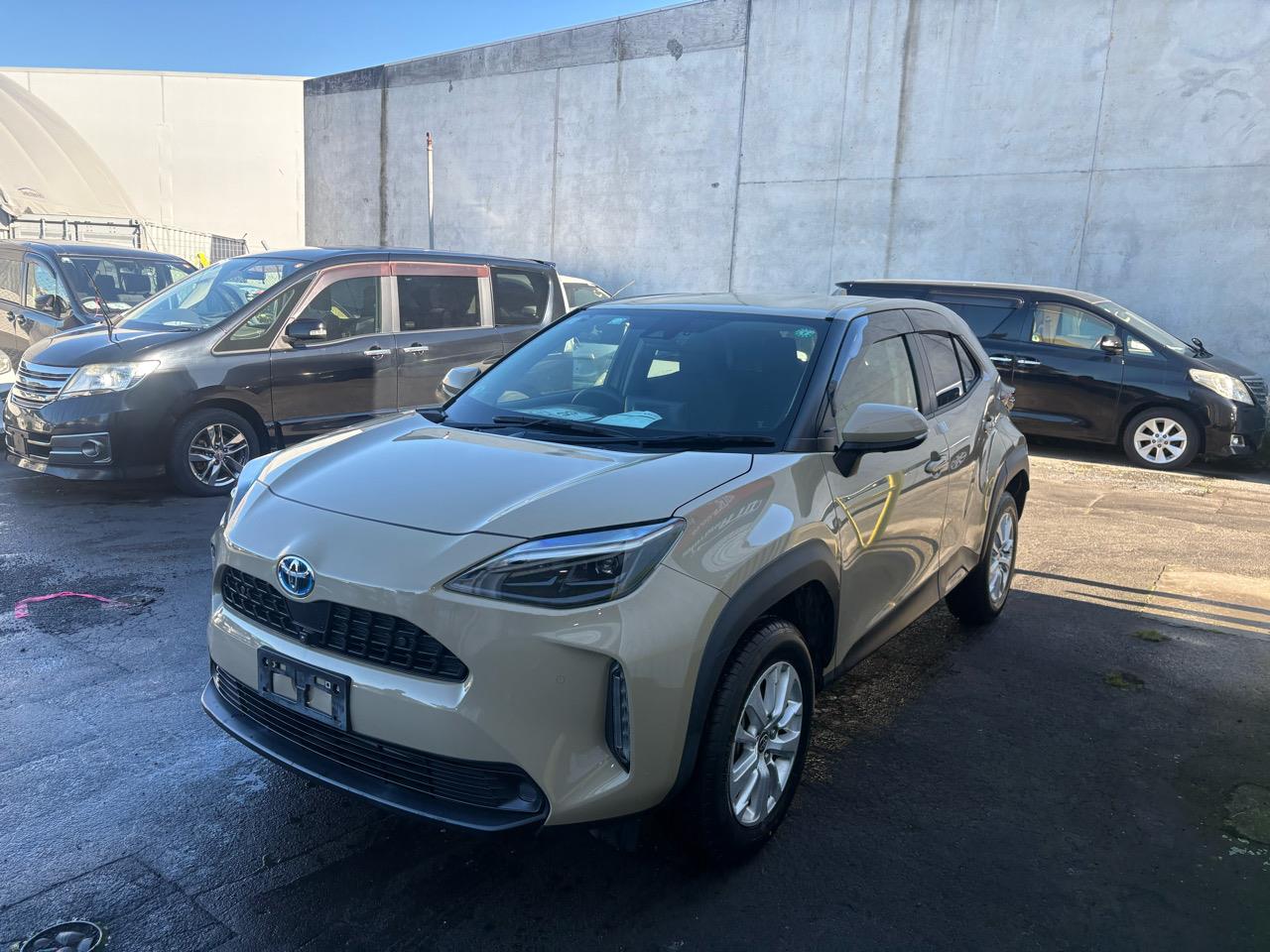 2021 Toyota YARIS CROSS HYBRID G Carousel 11