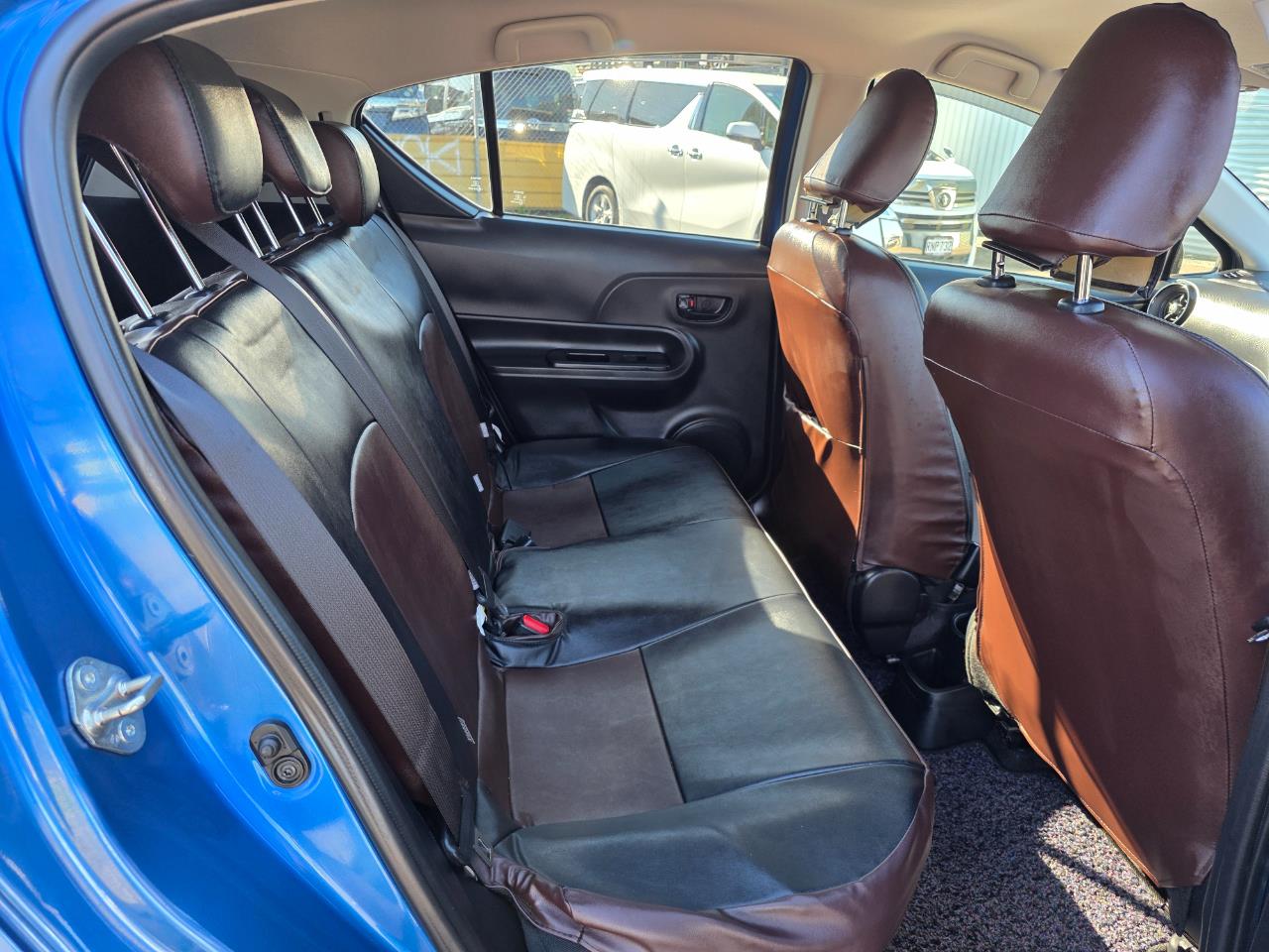 2018 Toyota Aqua Hybrid Newshape with Reversing Camera ! Carousel 4
