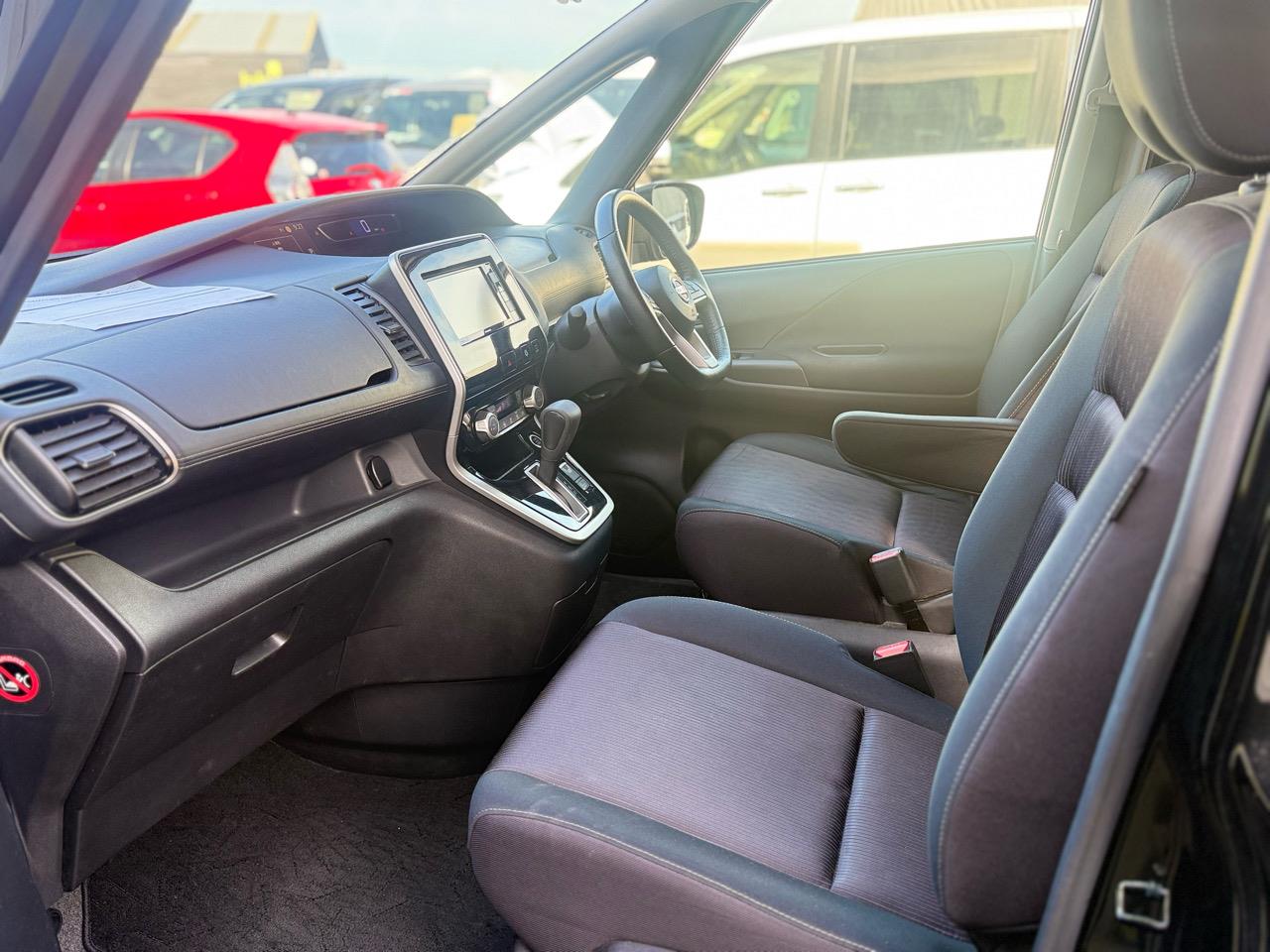 2019 Nissan Serena 5D HIGHWAY STAR V SELECTION II Carousel 7