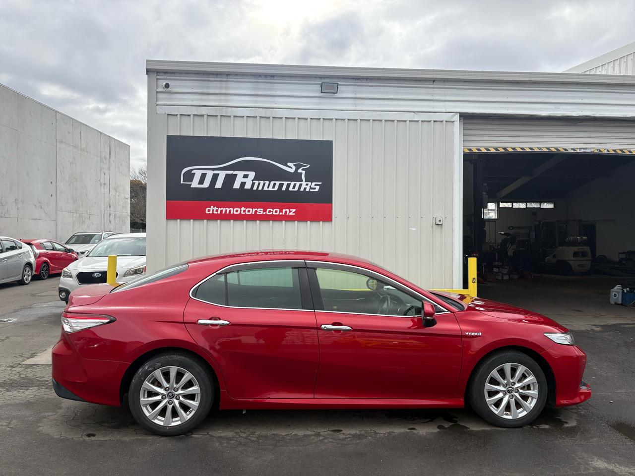 2019 Toyota Camry HYBRID G PACKAGE Carousel 13
