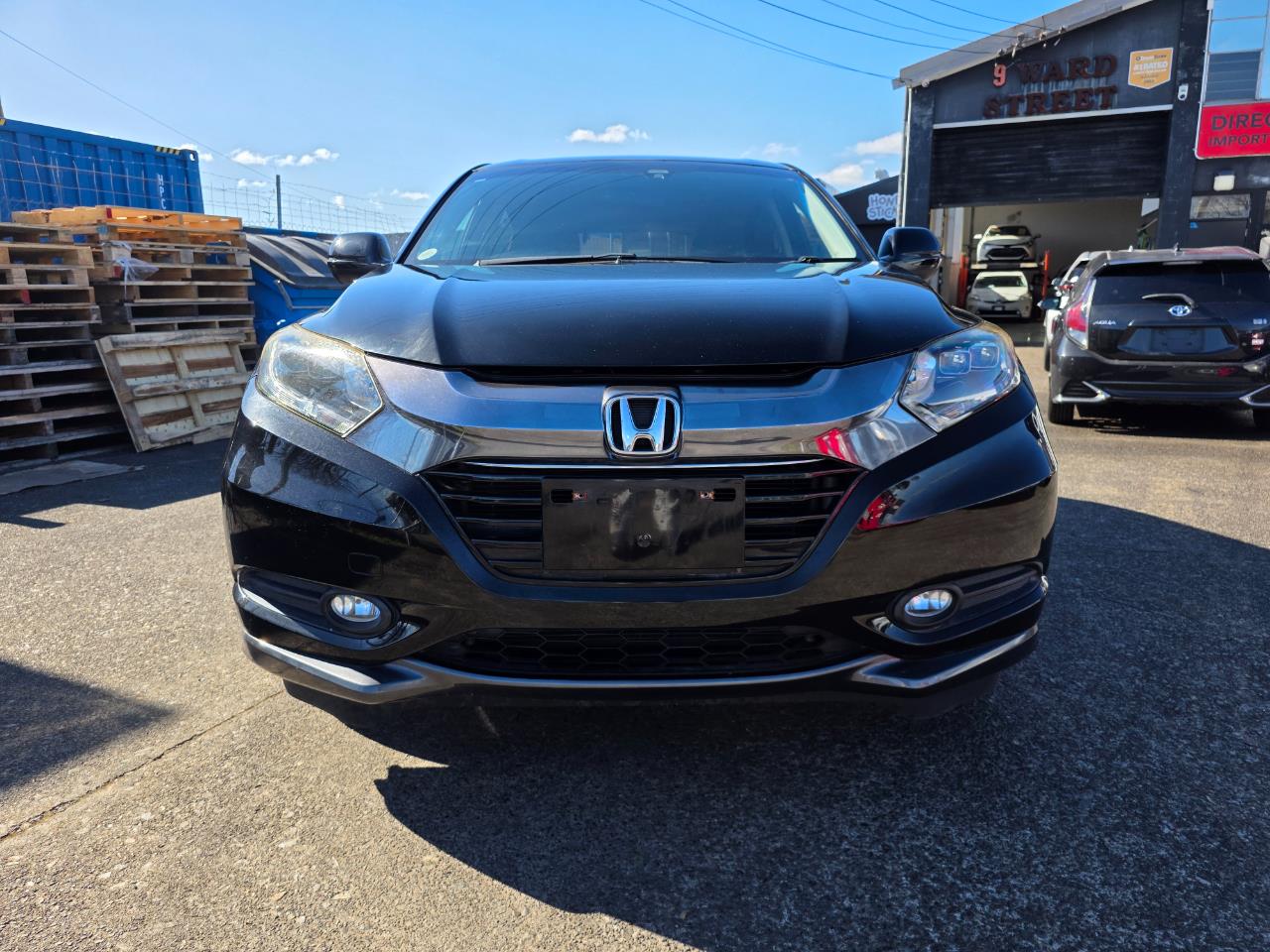 2014 Honda Vezel Hybrid X with Reversing Camera, Cruise Control ! Carousel 8