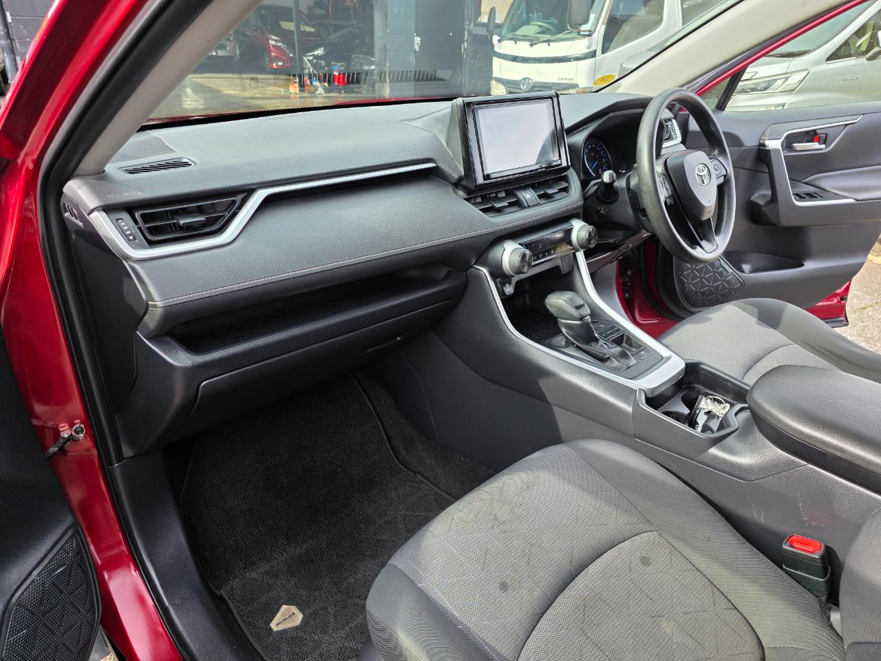 2019 Toyota RAV4 Hybrid X with Reversing Camera, Parking Sensors, Cruise Control ! Carousel 6