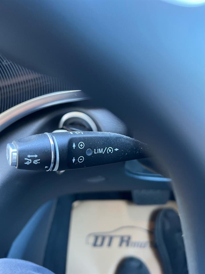 2018 Mercedes-Benz V 220 D Carousel 1