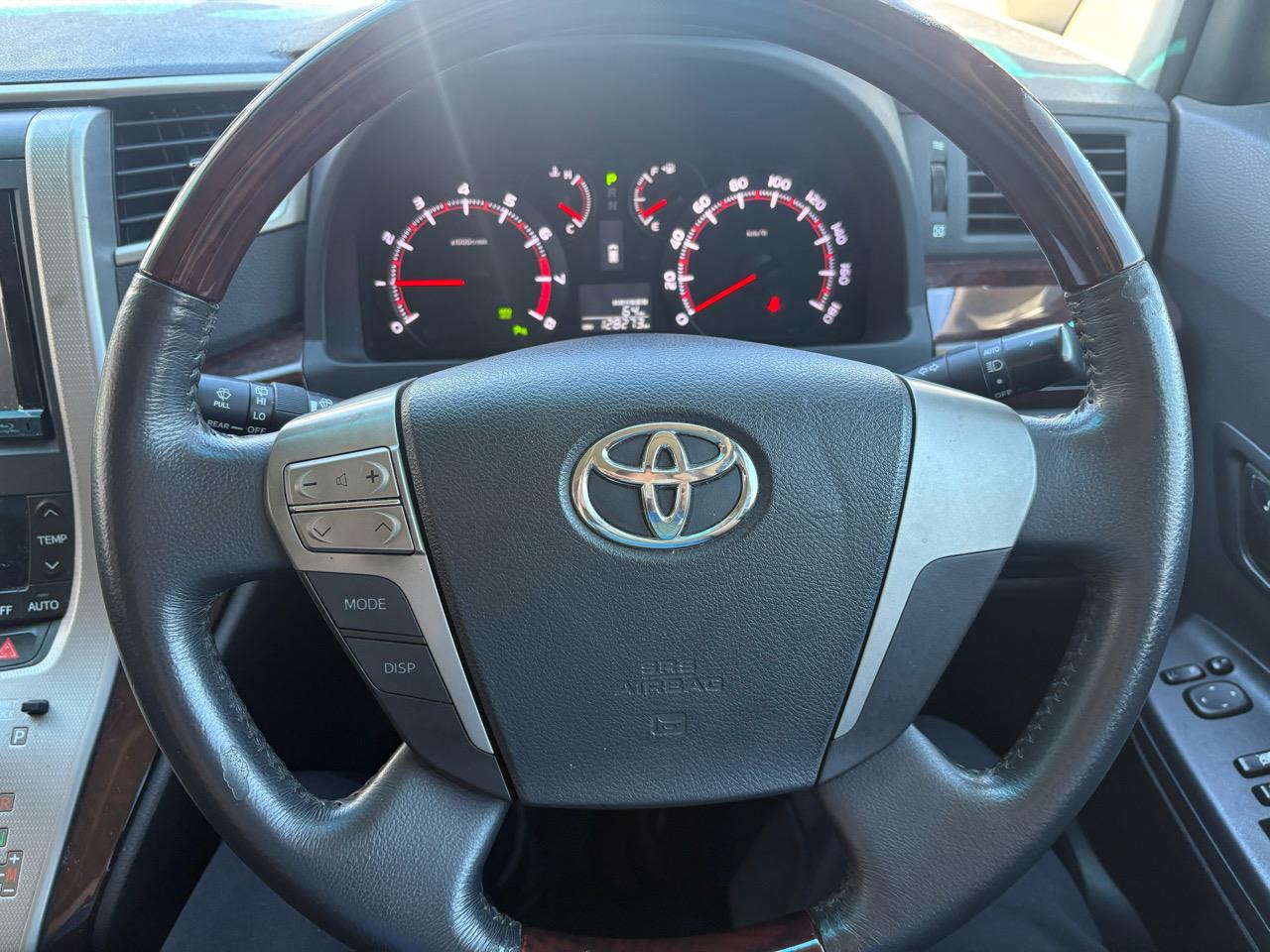 2012 Toyota ALPHARD 240S Carousel 2