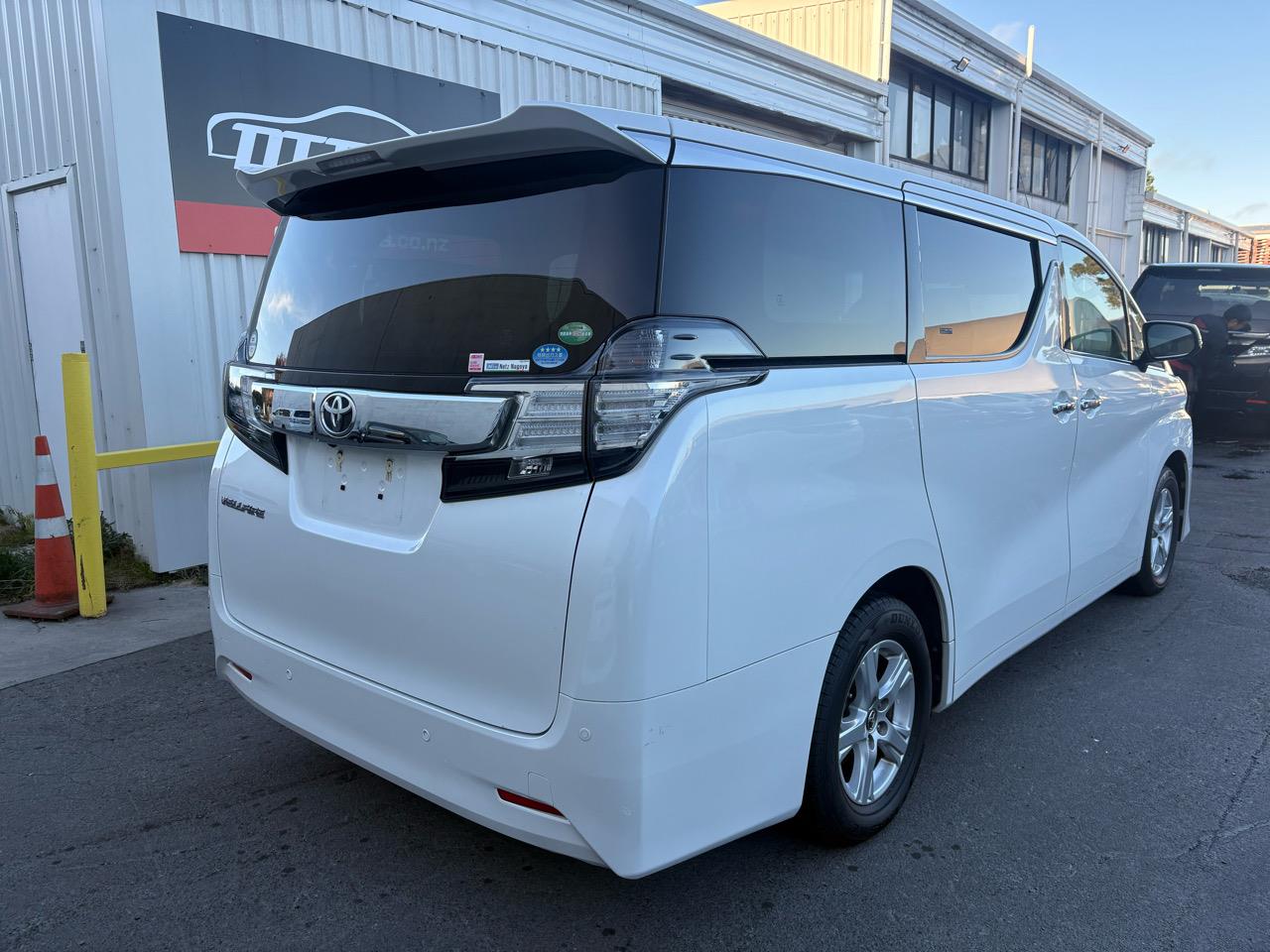 2015 Toyota VELLFIRE 2.5X Carousel 17