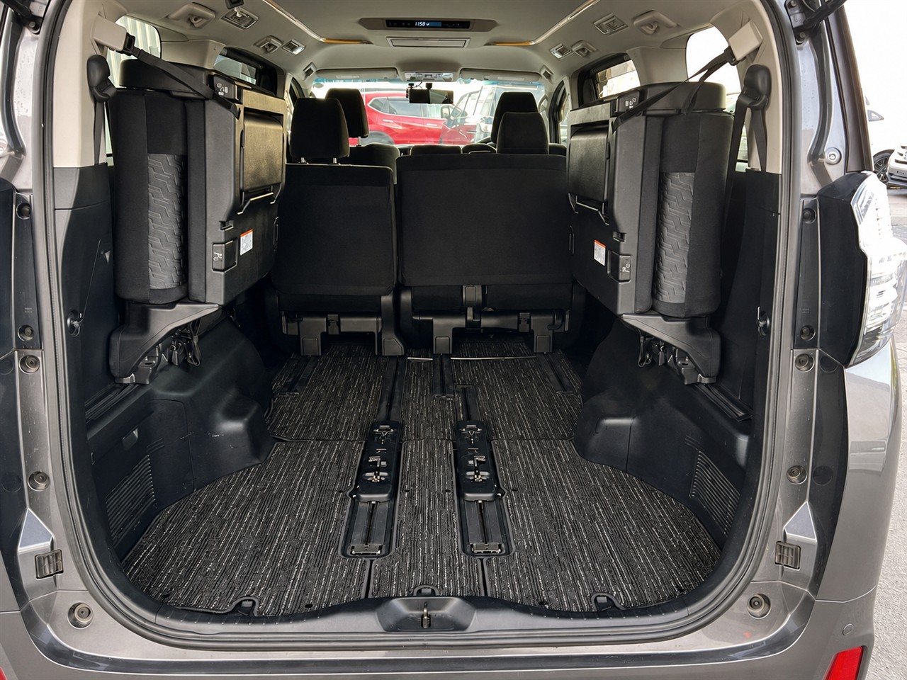 2017 Toyota VELLFIRE 2.5Z Carousel 8