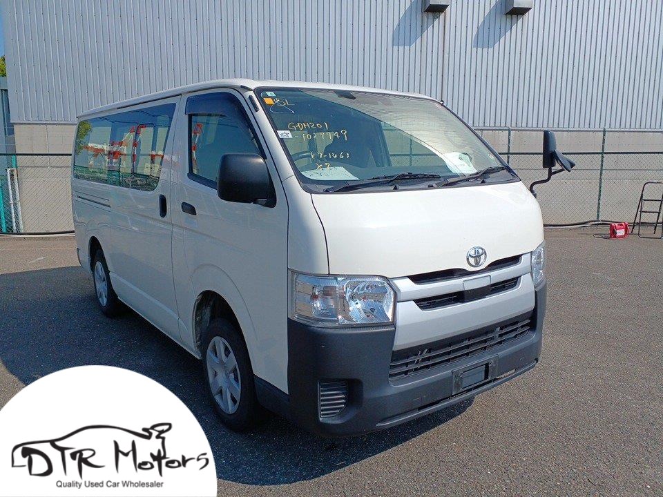 2019 Toyota hiace Diesel Special Price !