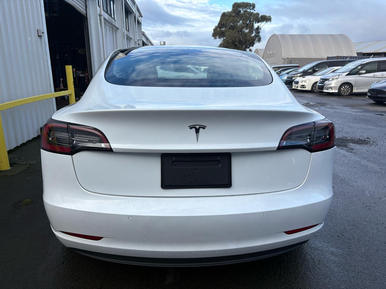 2021 TESLA MODEL 3 STD RANGE PLUS Carousel 12