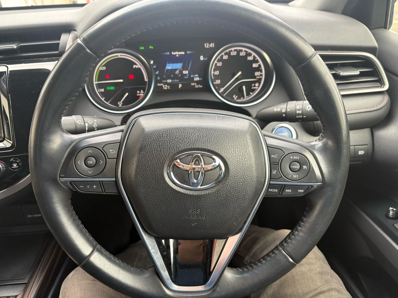 2019 Toyota Camry HYBRID G PACKAGE Carousel 5