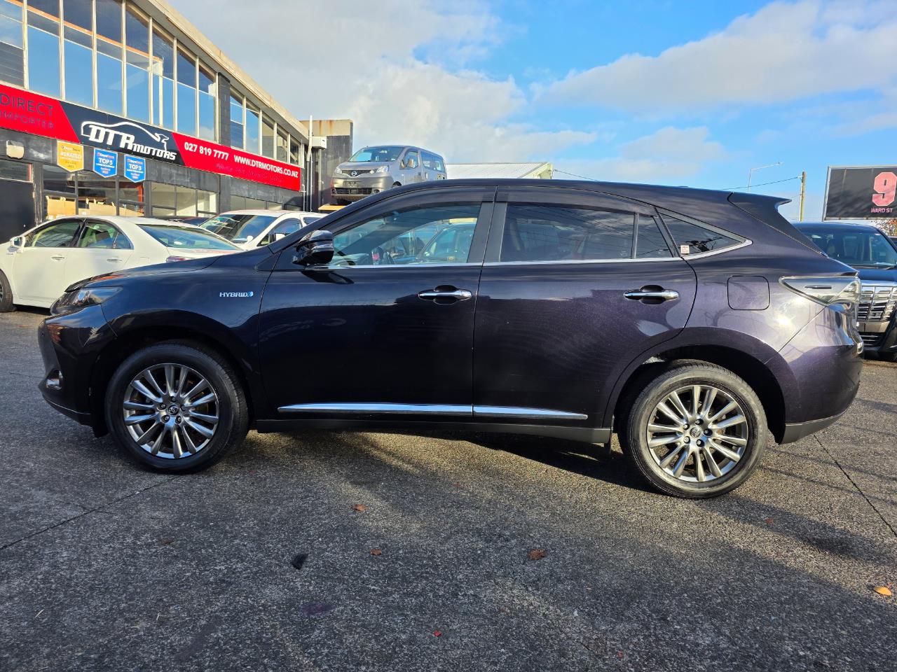 2014 Toyota Harrier Hybrid Premium 4WD with Reversing Camera, Parking Sensors, Cruise Control ! Carousel 14