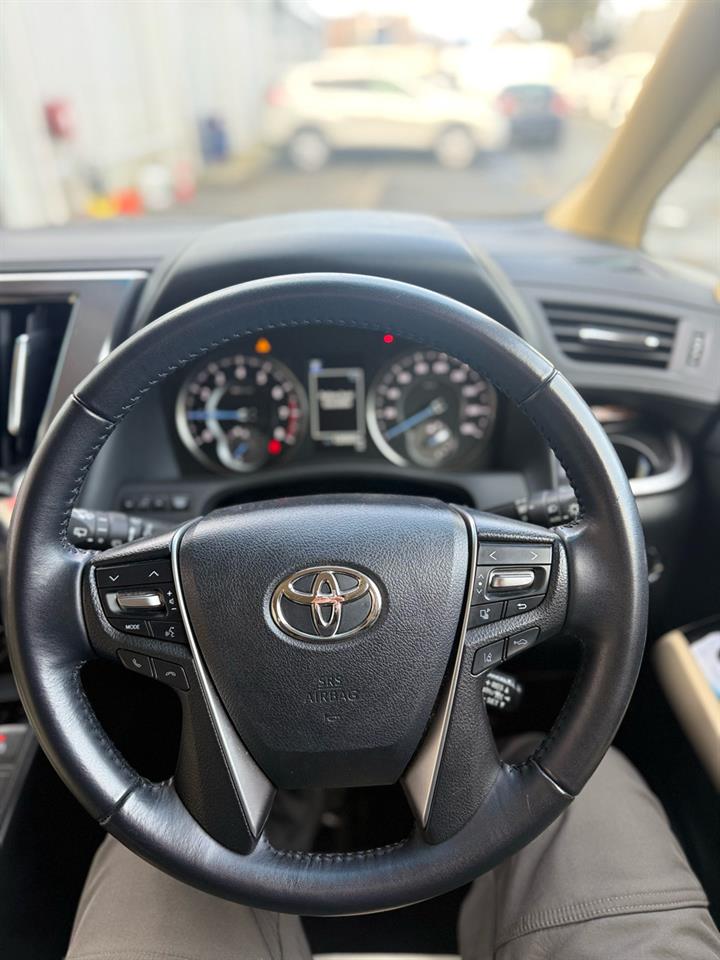 2023 Toyota ALPHARD 2.5X 4WD Carousel 18