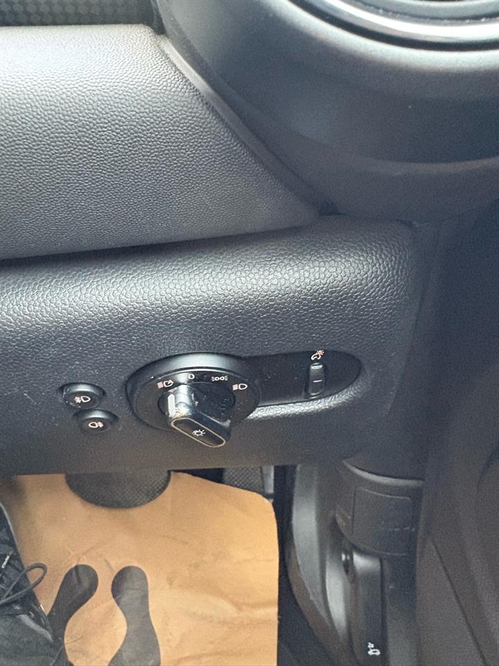2015 Mini COOPER Carousel 2
