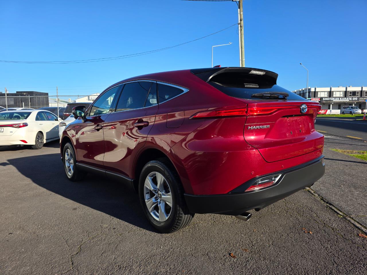 2020 Toyota Harrier Hybrid with Revesing Camera, Parking Sensors, Cruise Control ! Carousel 12