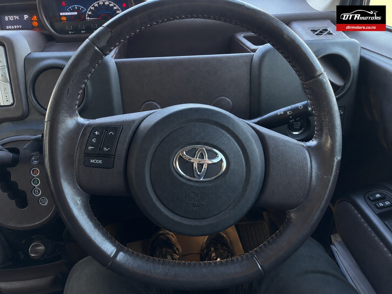 2013 Toyota SPADE Carousel 17