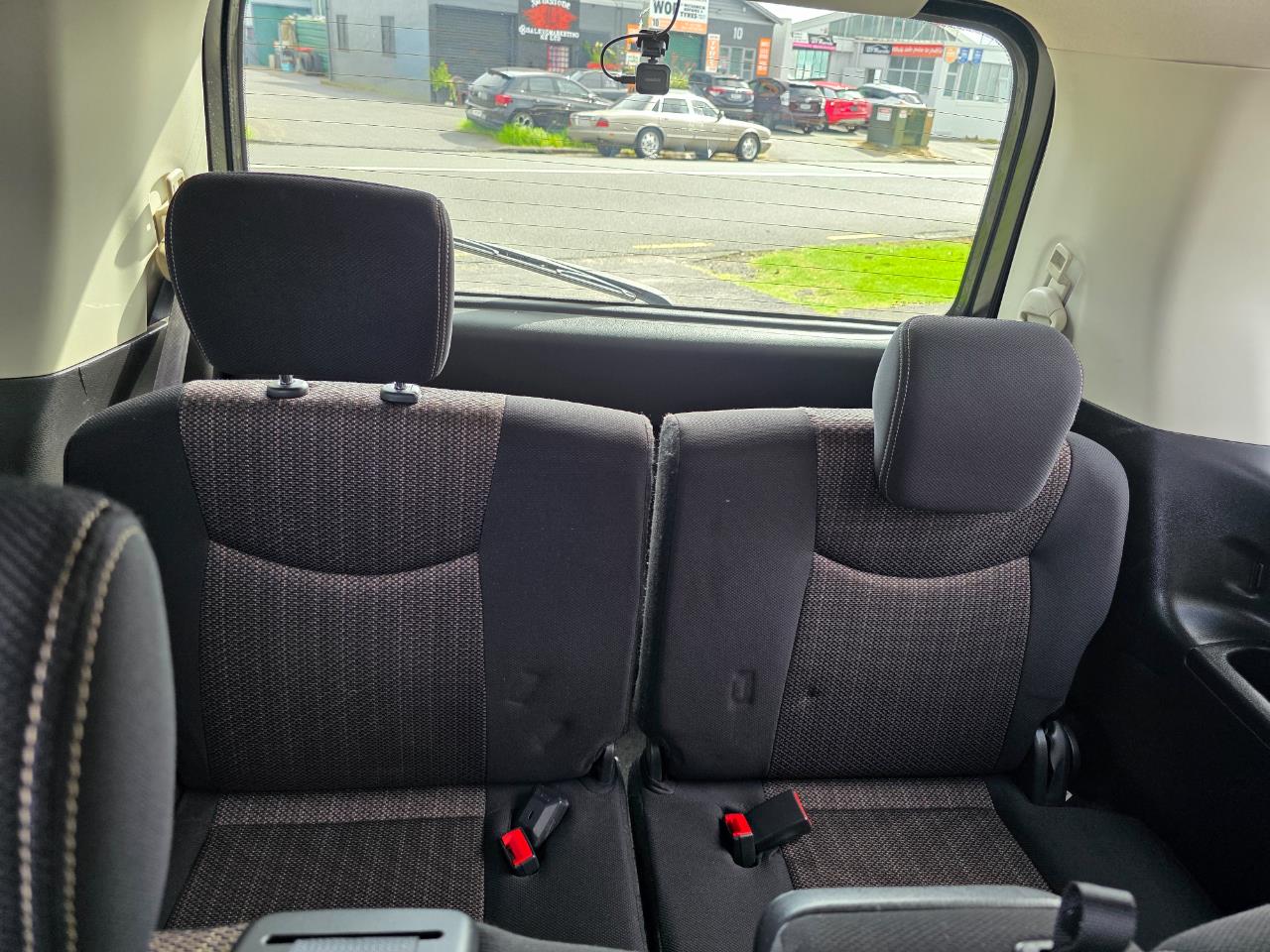 2015 Nissan Serena Hybrid Star V SELECTION 8 Seaters with Reversing Camera, Parking Sensors, Cruise Control ! Carousel 2