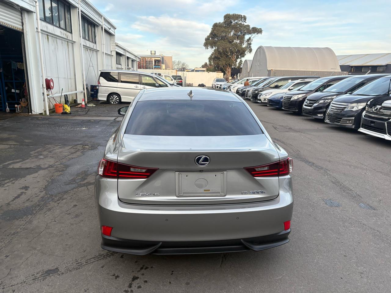 2013 Lexus IS 300H 2.5L Hybrid! Leather seats Carousel 14