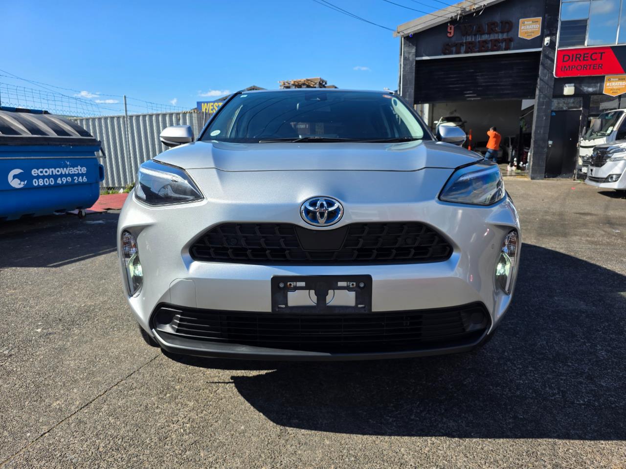 2022 Toyota YARIS CROSS Hybrid X with Reversing Camera, Parking Sensors, Cruise Control ! Carousel 1