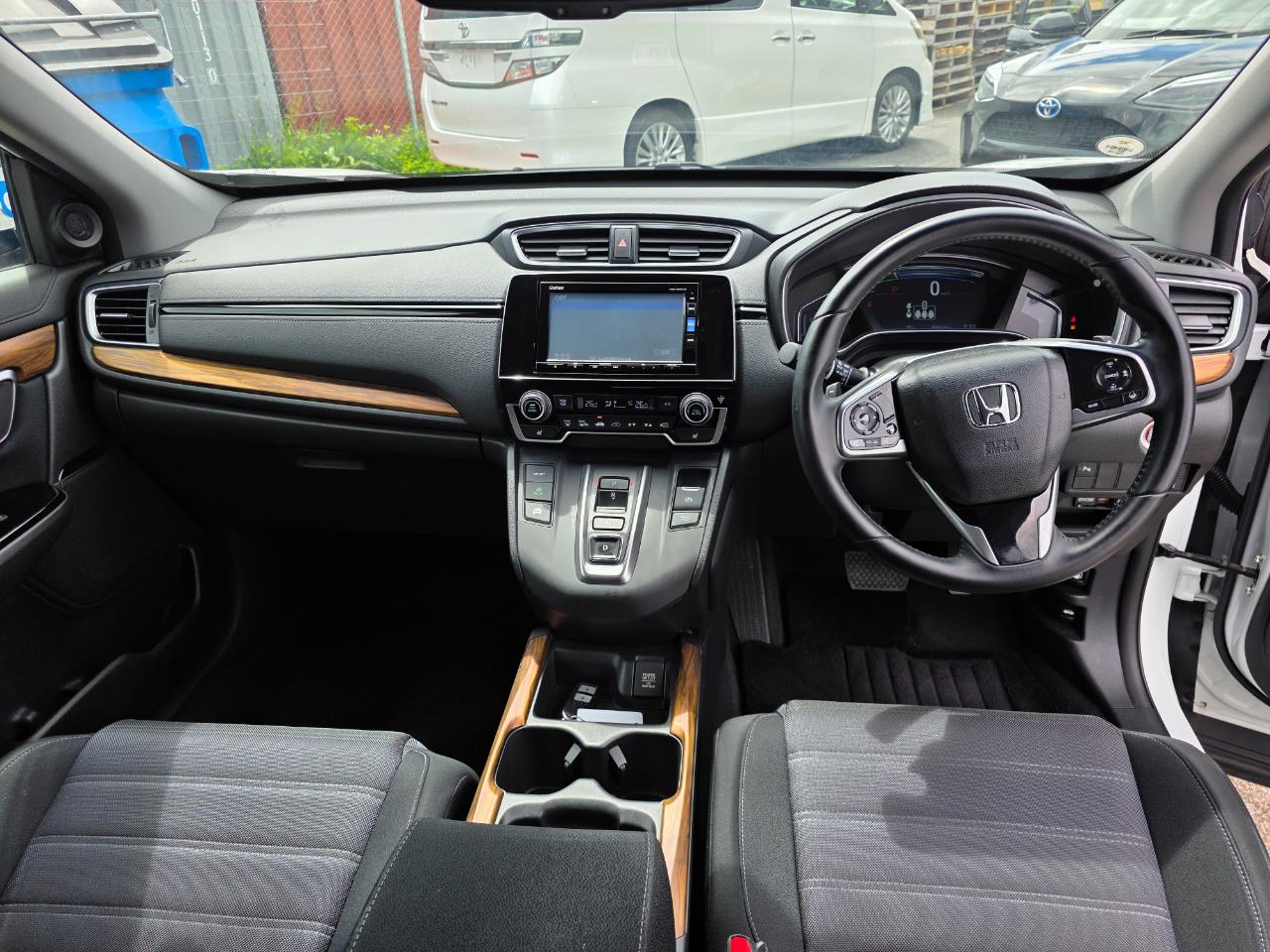 2019 Honda CR-V Hybrid EX Model with Reversing Camera, Parking Sensors, Cruise Control ! Collage 1