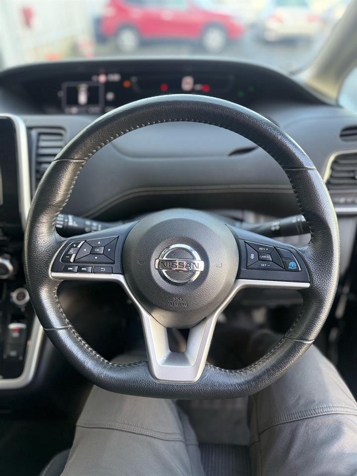 2019 Nissan Serena 5D HIGHWAY STAR V SELECTION II Carousel 16