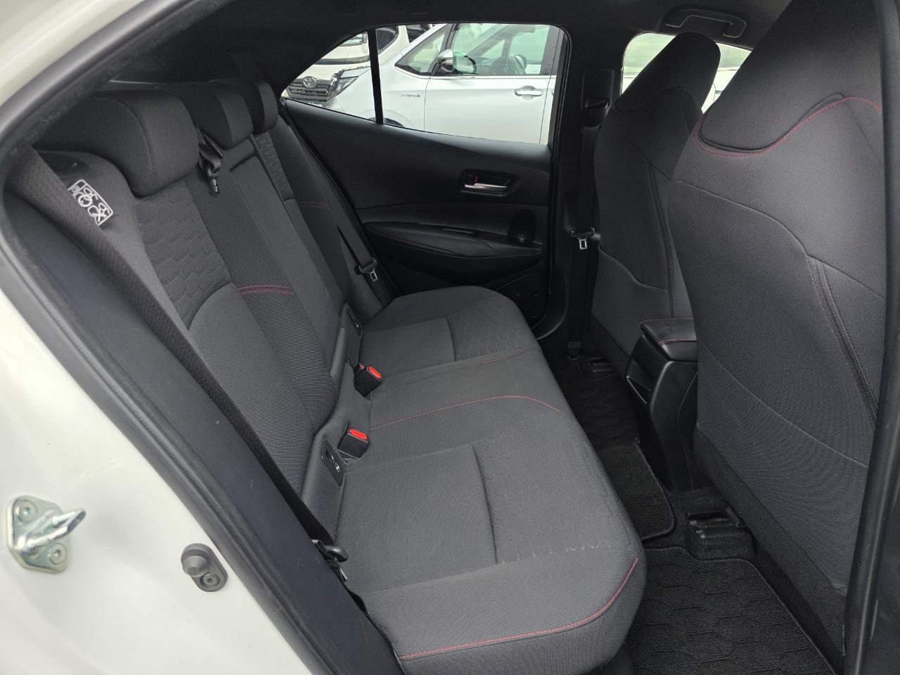 2020 Toyota Corolla Hybrid Sports G Z Model with Reversing Camera, Parking Sensors, Cruise Control ! Carousel 3