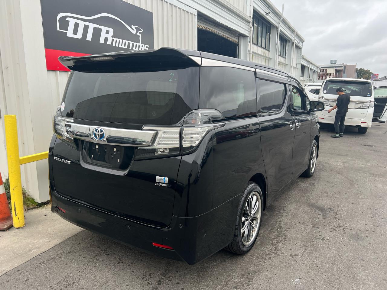 2015 Toyota VELLFIRE 2.5X Hybrid with Reversing Camera & Cruise Control ! Carousel 13