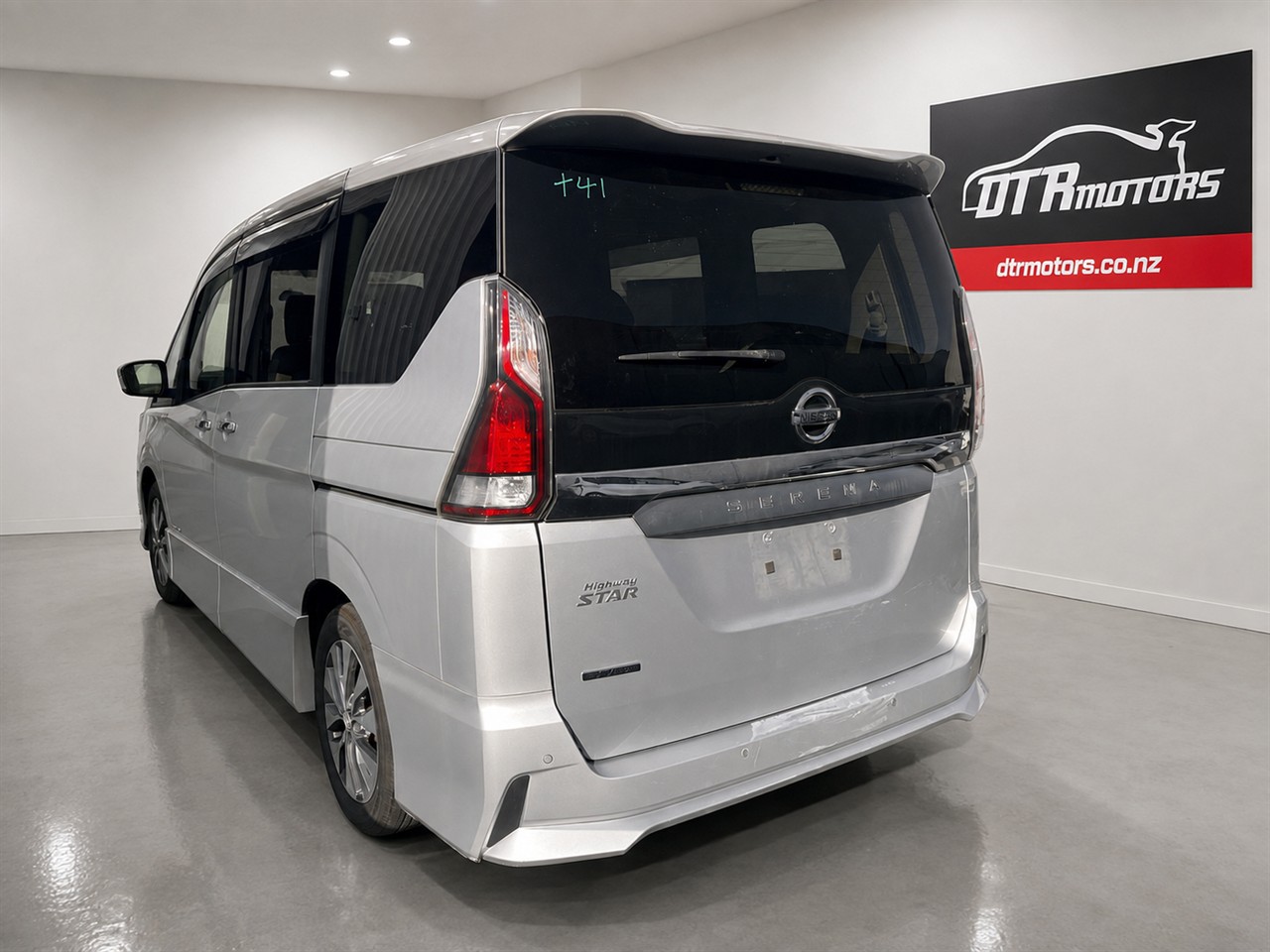 2019 Nissan Serena 5D HIGHWAY STAR V SELECTION II Carousel 10