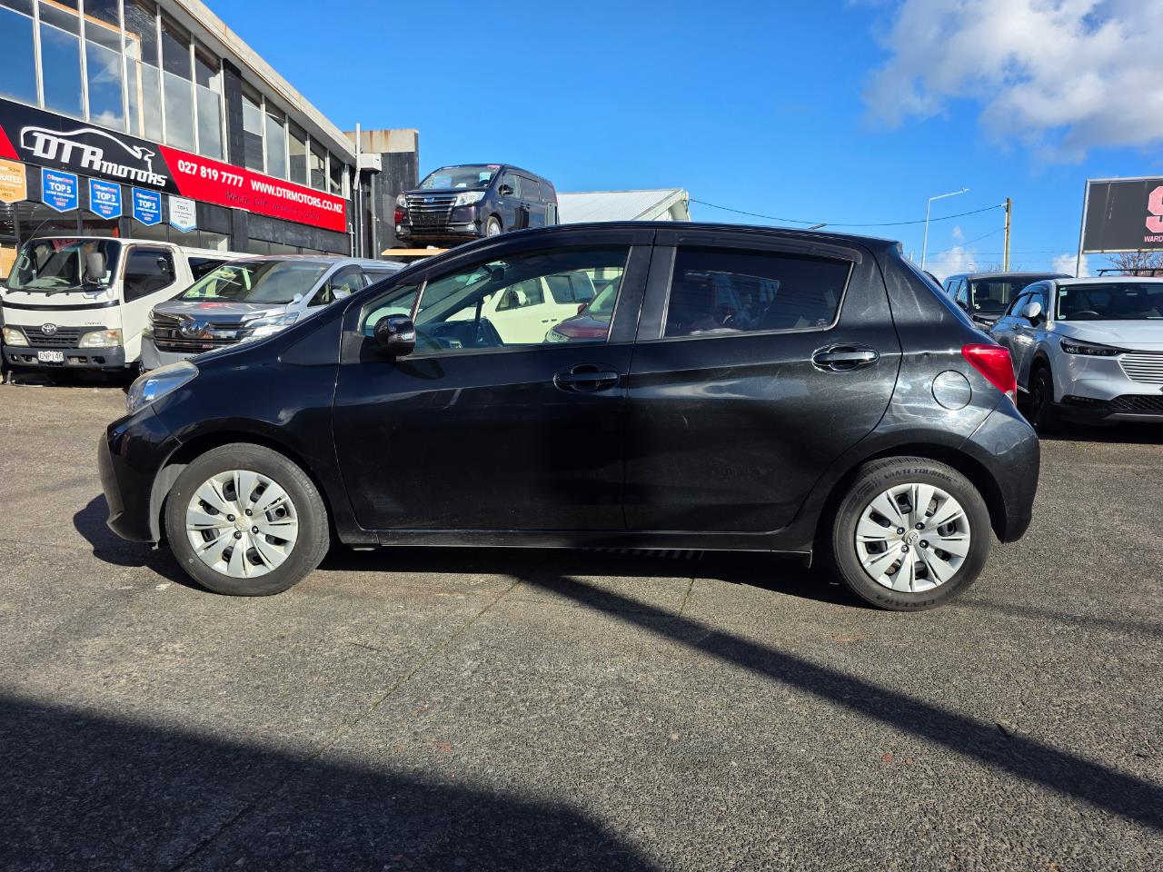 2015 Toyota Vitz Reversing Camera Push Start ! Carousel 14