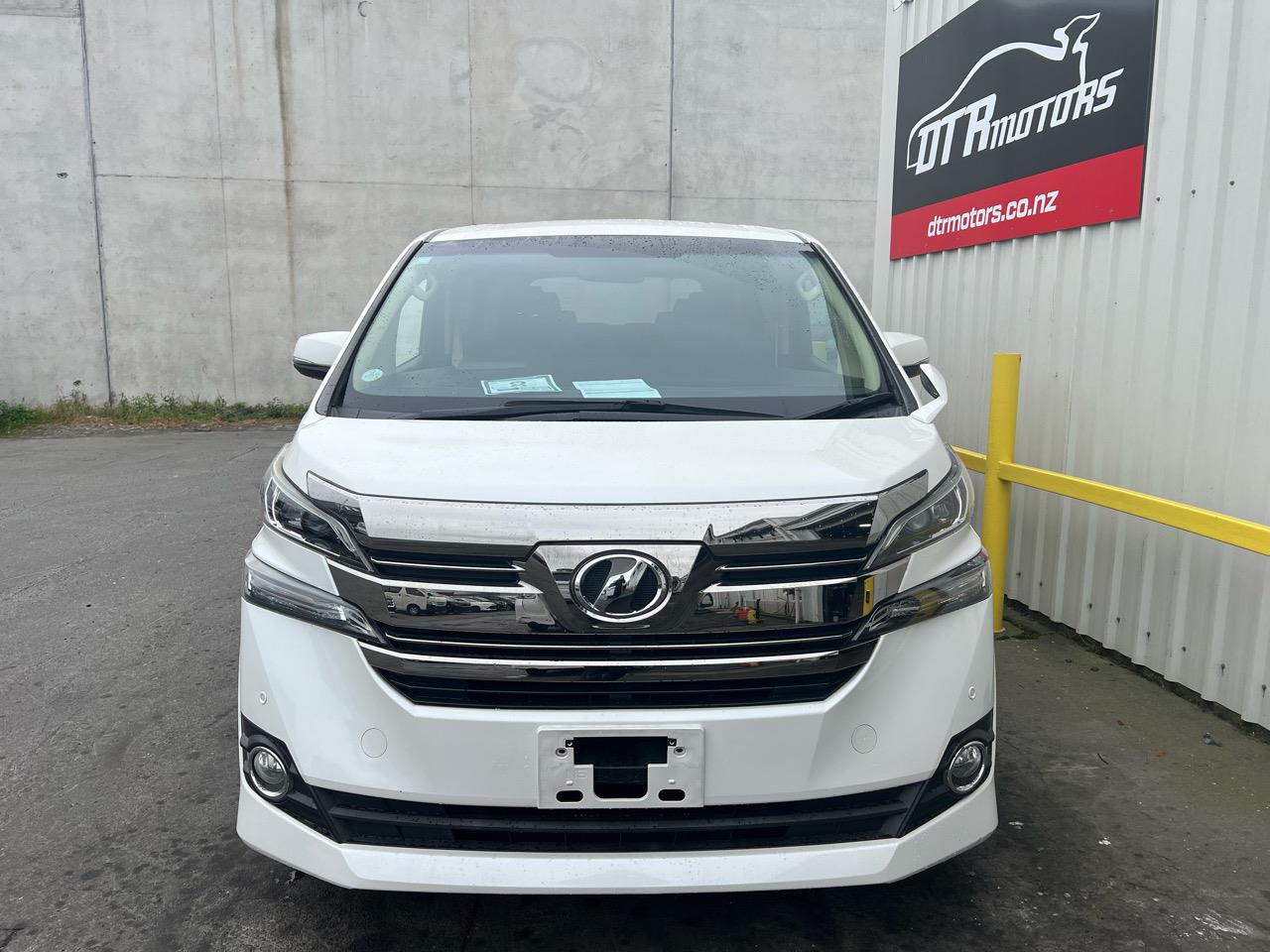 2016 Toyota VELLFIRE 2.5X Carousel 9