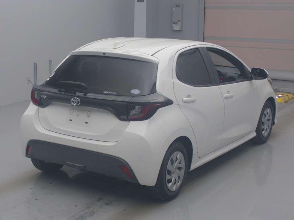 2020 Toyota Yaris X Carousel 1