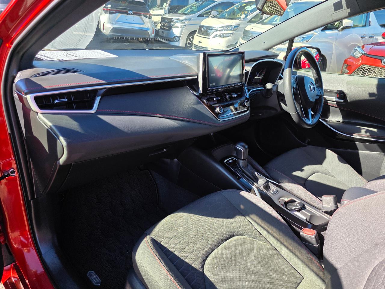2018 Toyota Corolla Sports Hybrid with Reversing Camera, Parking Sensors, Cruise Control ! Carousel 6