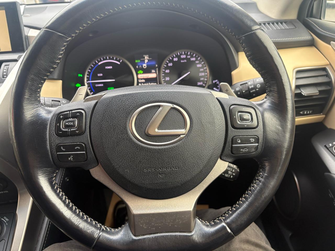 2015 Lexus NX 300H I PACKAGE Carousel 7