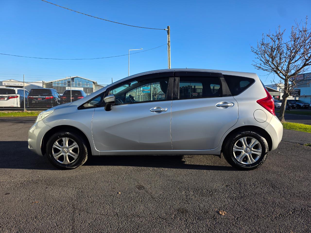 2016 Nissan Note Special Price ! Carousel 11