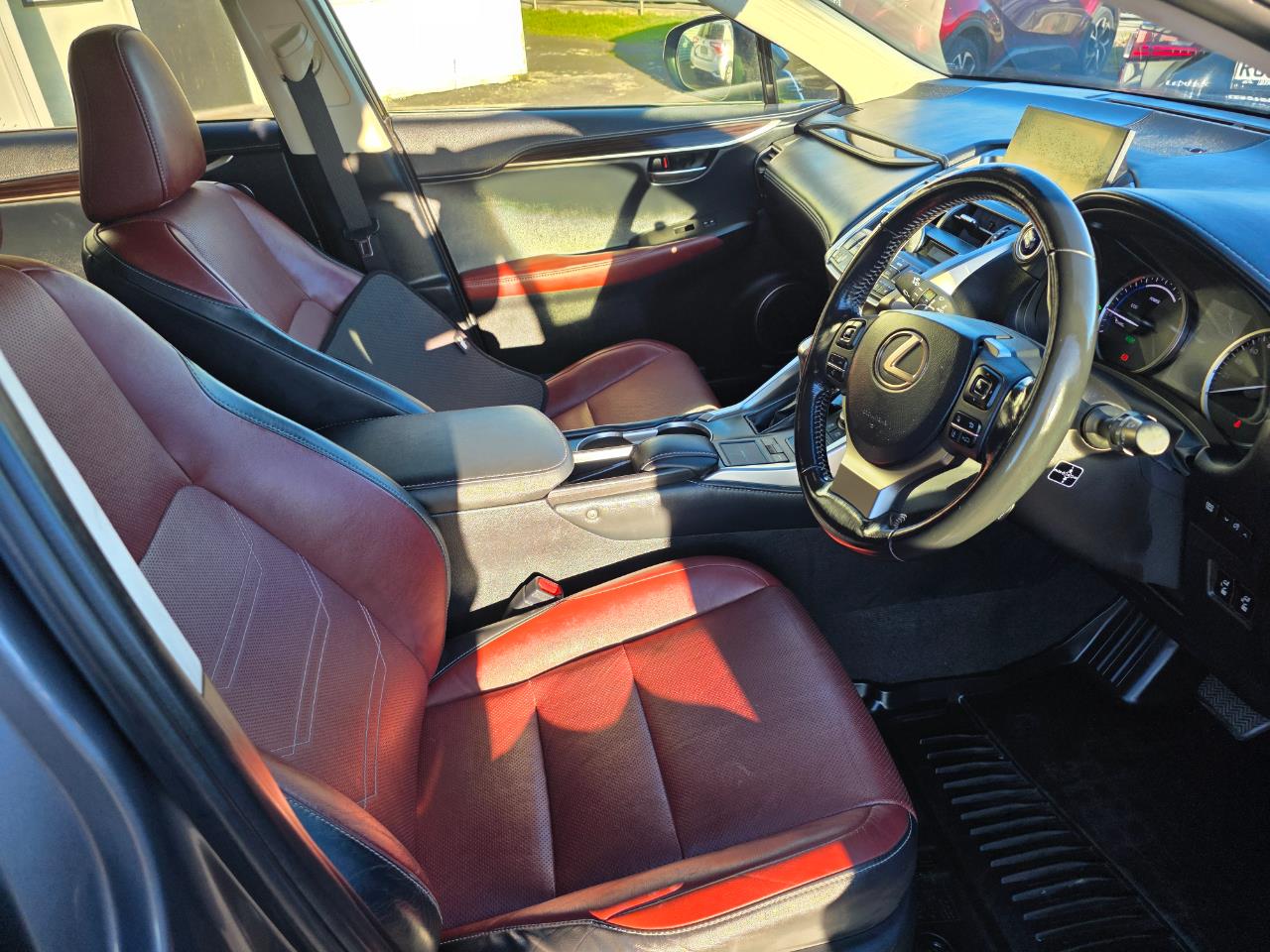 2015 Lexus NX 300H Hybrid 4WD with Load of Features ! Carousel 10