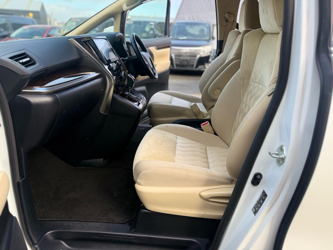 2023 Toyota ALPHARD 2.5X 4WD Carousel 7