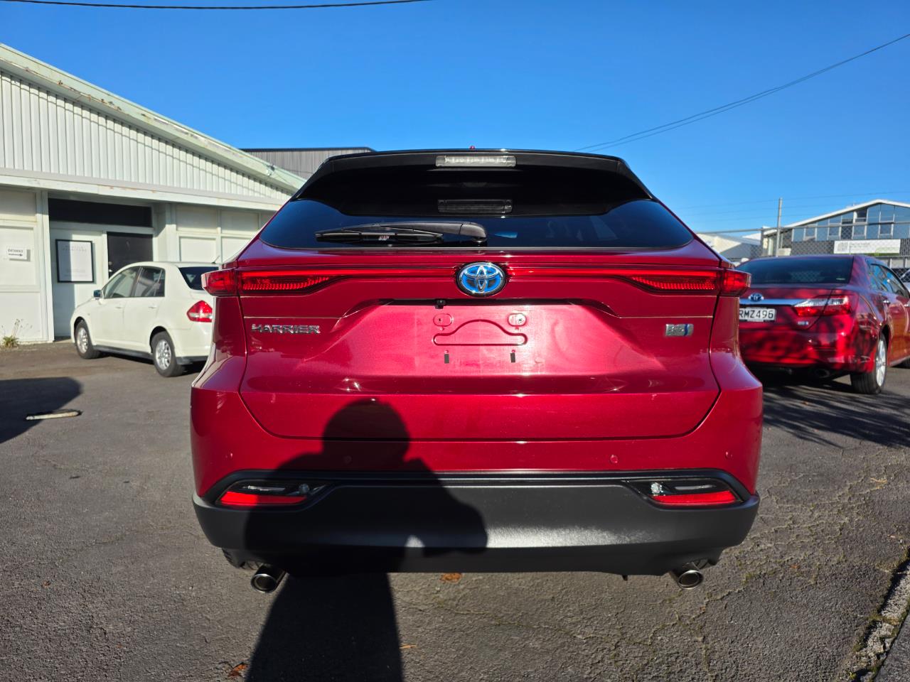 2020 Toyota Harrier Hybrid with Revesing Camera, Parking Sensors, Cruise Control ! Carousel 11