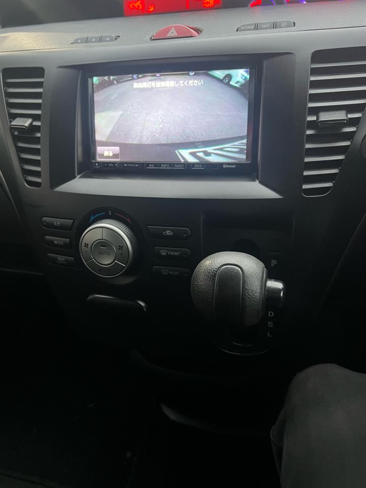 2012 Mazda Biante Carousel 2