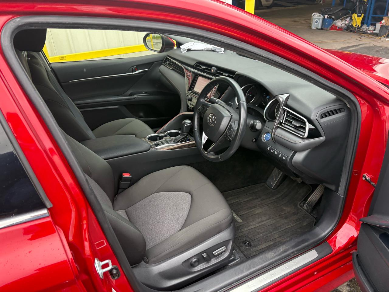 2019 Toyota Camry HYBRID G PACKAGE Carousel 15