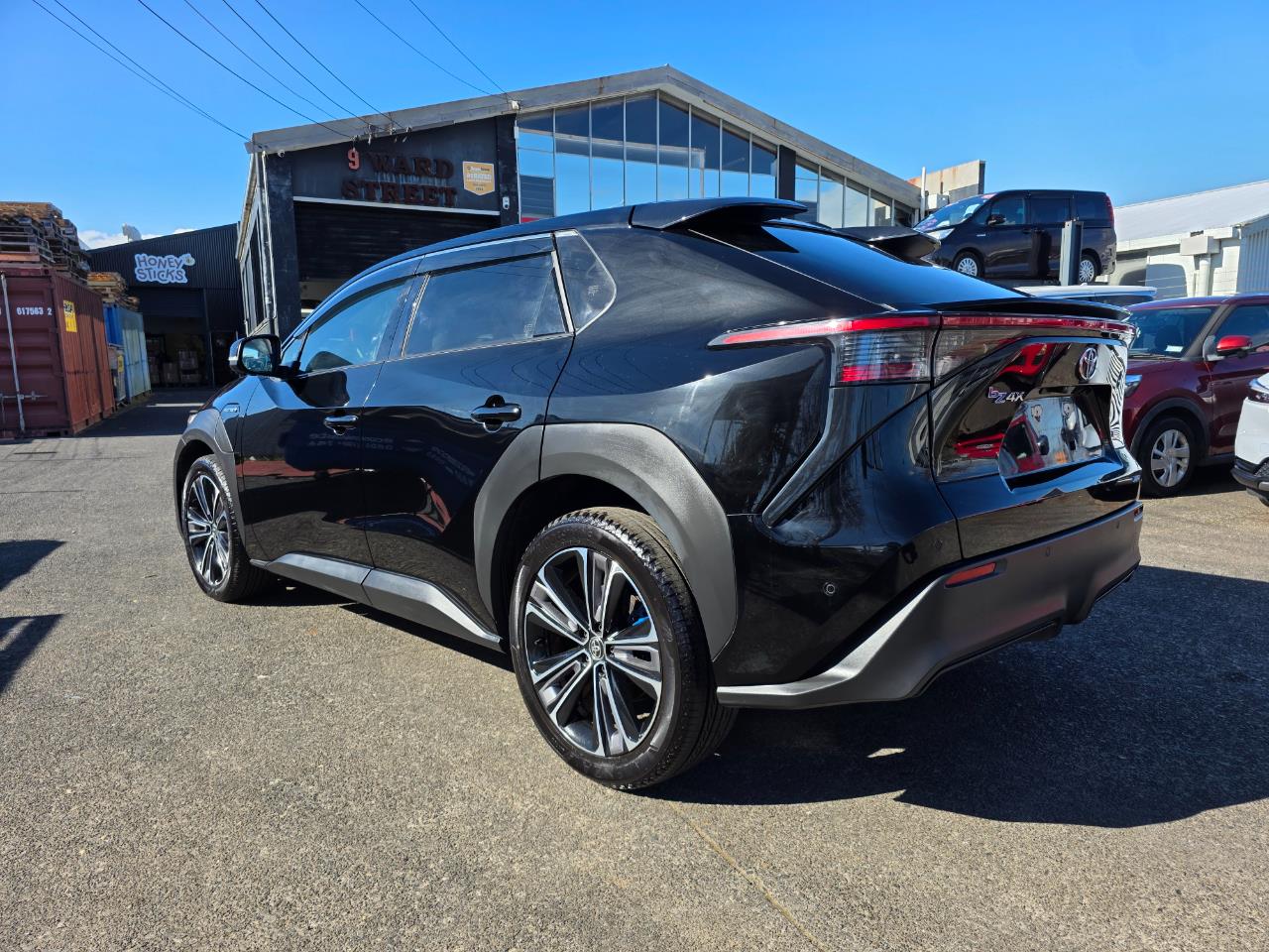 2023 Toyota BZ4X Electric 4WD with Reversing Camera, Parking Sensors, Cruise Control ! Carousel 14