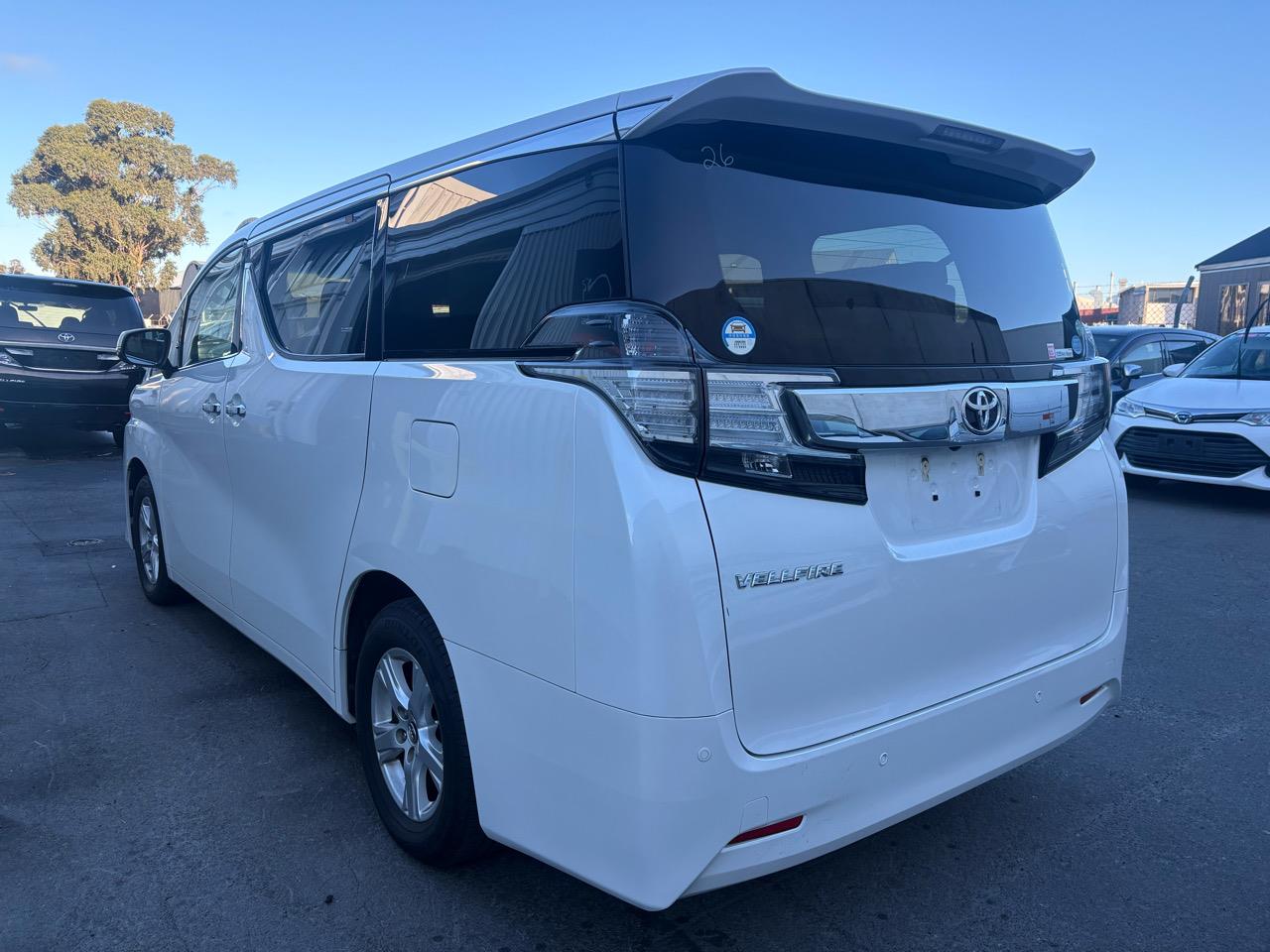 2015 Toyota VELLFIRE 2.5X Carousel 15
