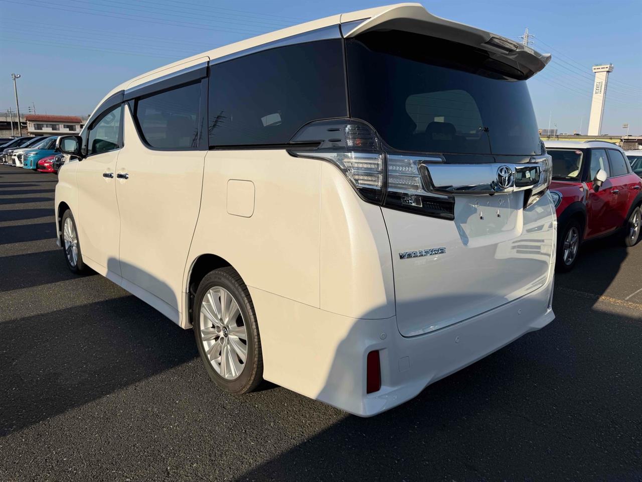 2015 Toyota VELLFIRE 2.5Z Carousel 1