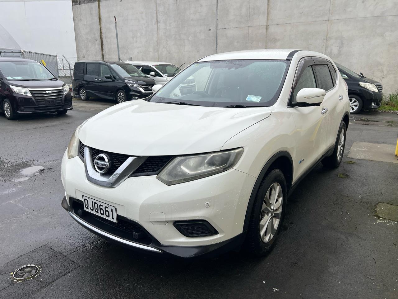 2015 Nissan X-Trail Hybrid with Reversing Camera, Parking Sensor ! Carousel 11