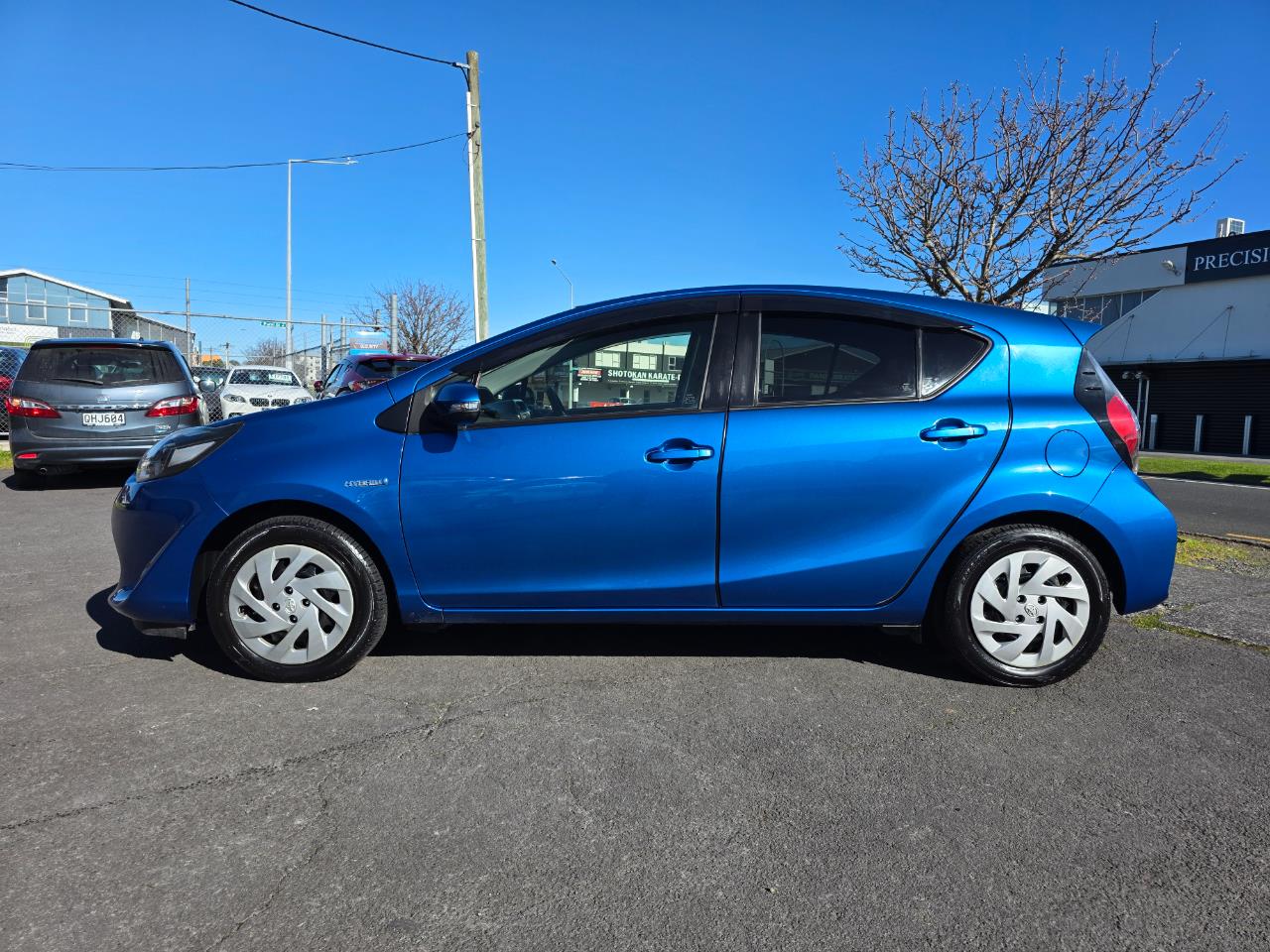 2018 Toyota Aqua Hybrid Newshape with Reversing Camera ! Carousel 12