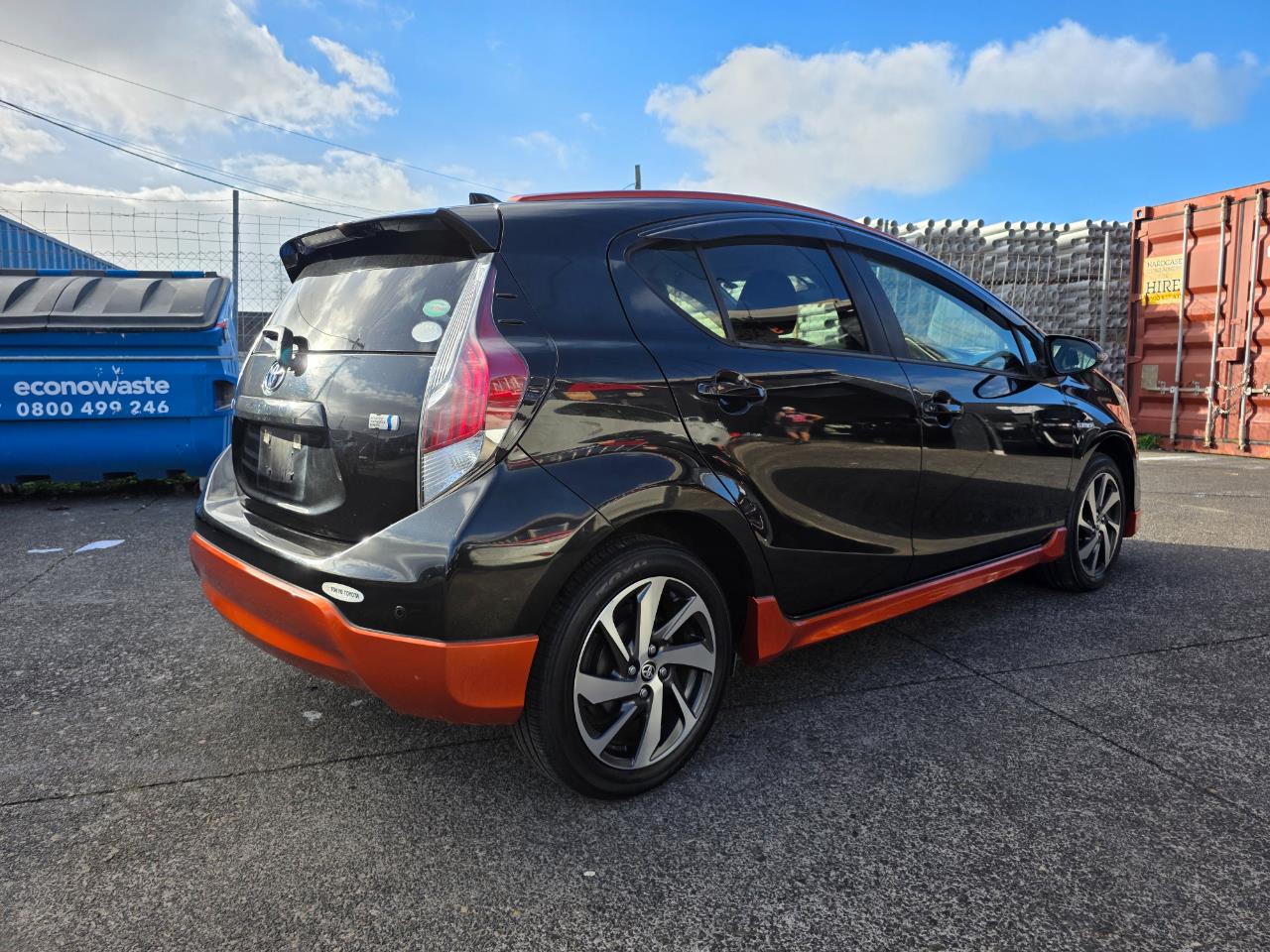 2016 Toyota Aqua X-Urban with Reversing Camera, Half Leather Seats !1 Carousel 10