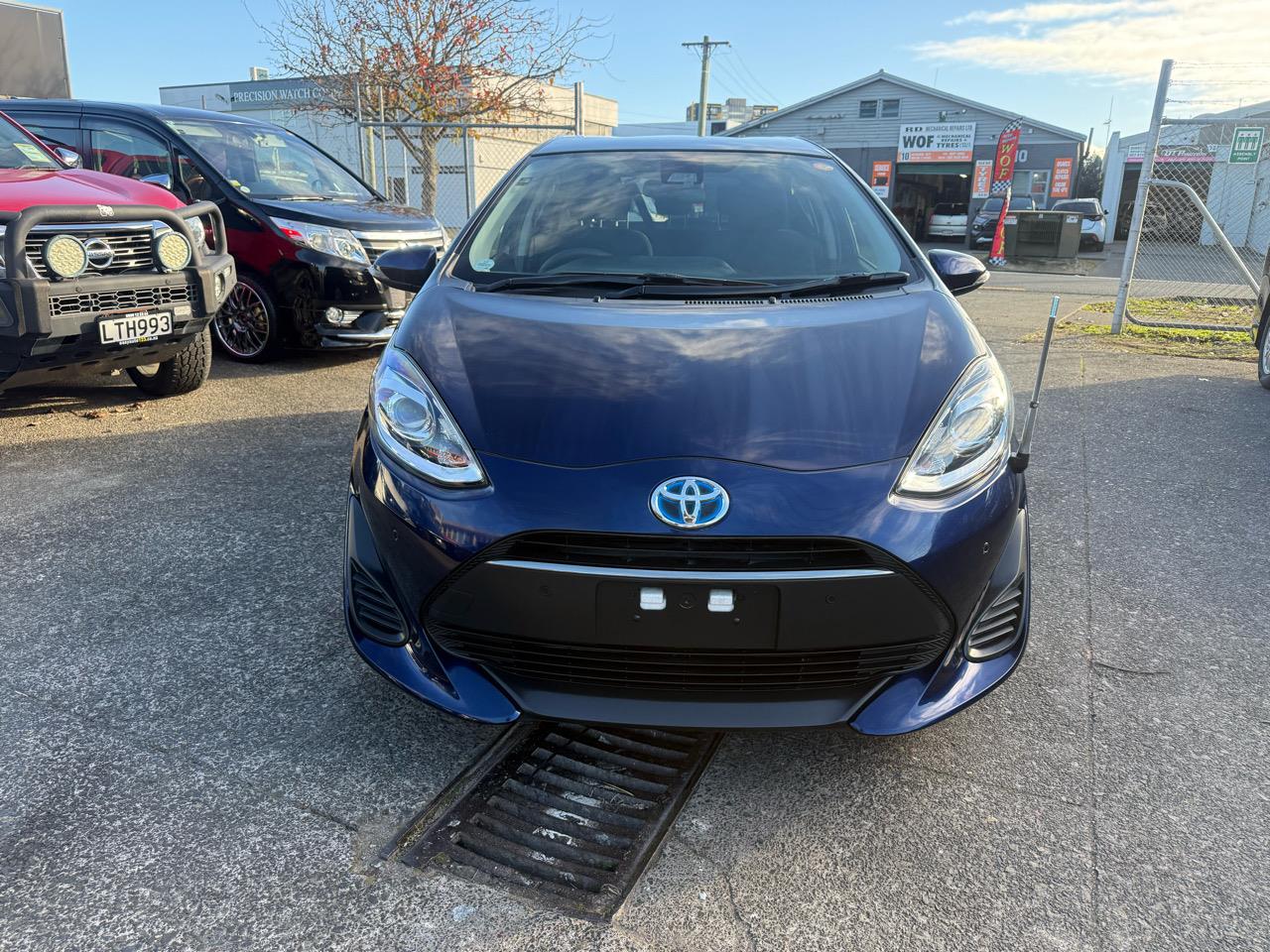 2019 Toyota Aqua Hybrid with Reversing Camera, Parking Sensors ! Carousel 8
